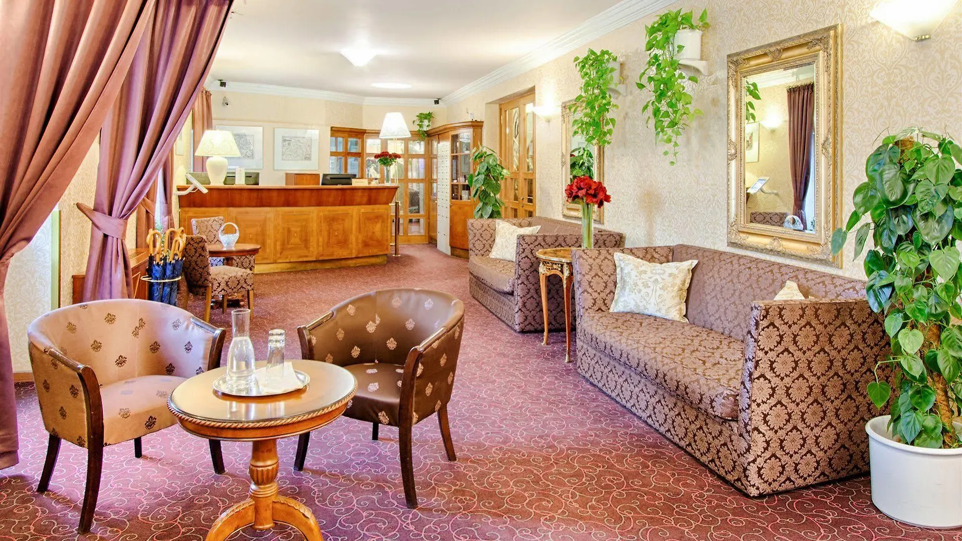 Hotel Hoffmeister Prague 5*,